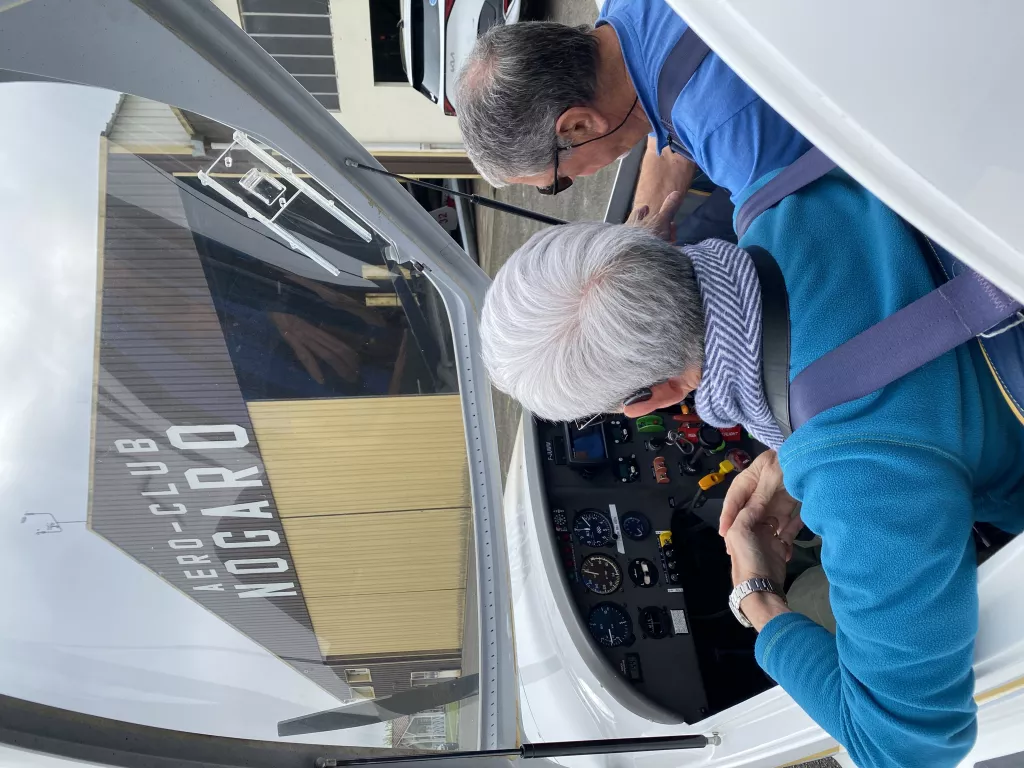 vol (32) Aérodrome Nogaro