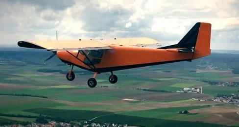 (51) Aérodrome de Reims - Prunay avion ultra leger SAVANNAH