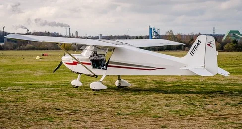 (88) Aérodrome d`Epinal Dogneville avion ultra leger TETRAS
