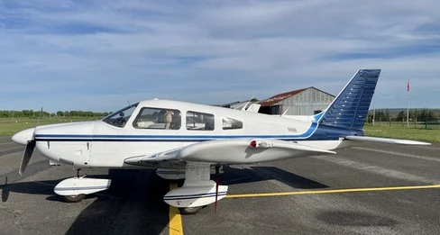 (46) Aérodrome de Figeac-Livernon vol en famille 