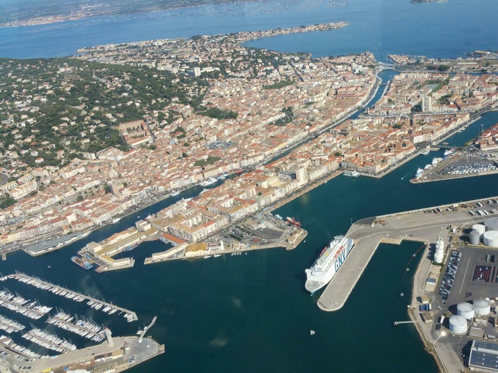 (34) Aérodrome de Montpellier - Candillargues - image 6