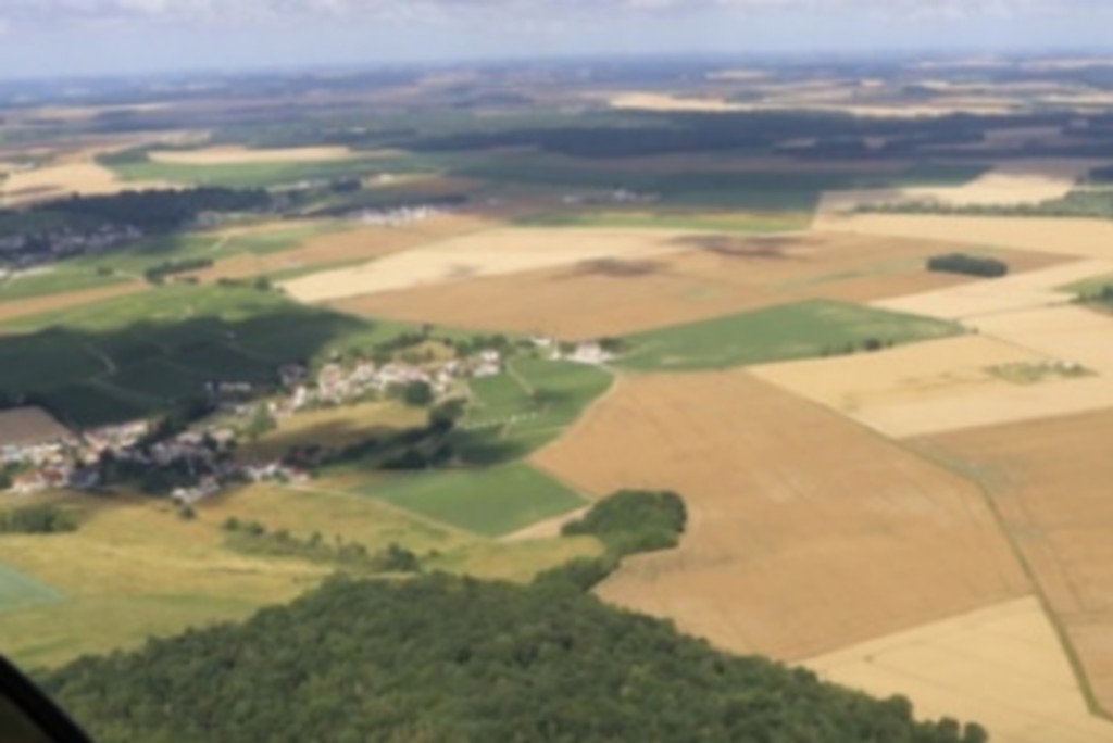 (51) Aérodrome d`Épernay - Plivot - image 6