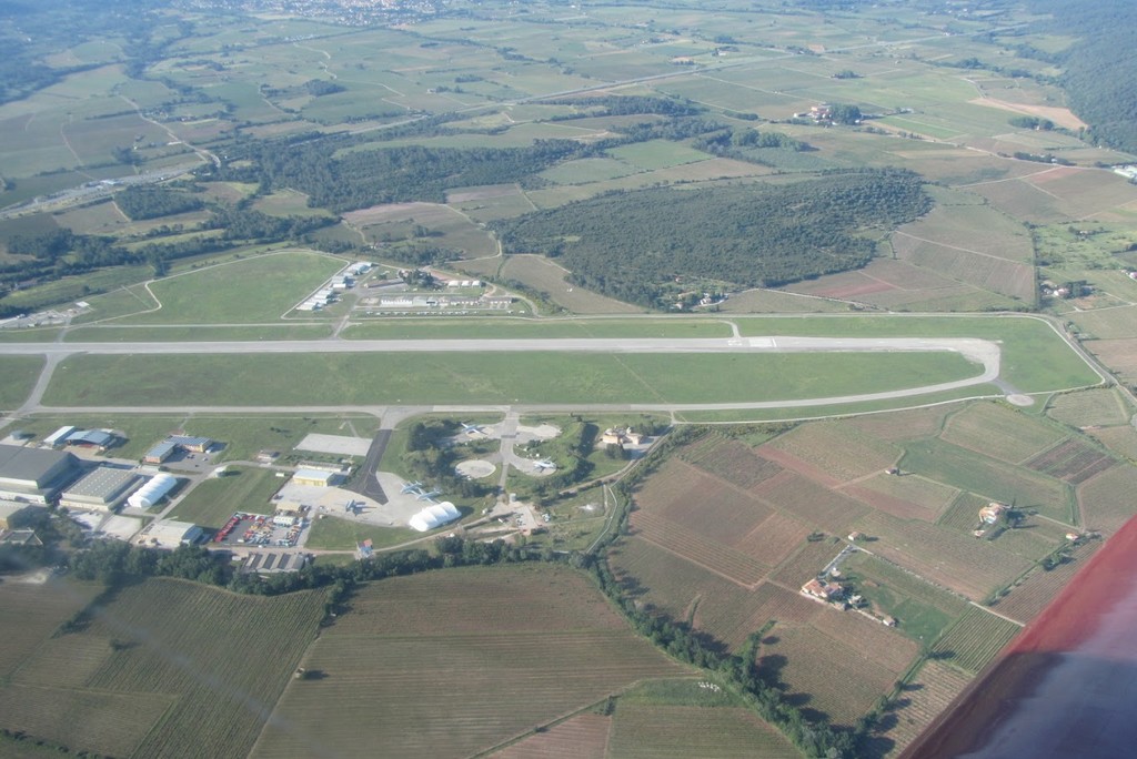 (83) Aérodrome de cuers - image 3