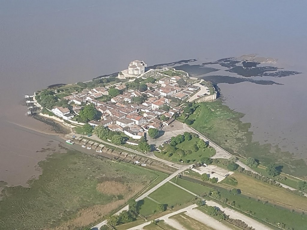 (17) Base Ulm de Corme-Ecluse  - image 5