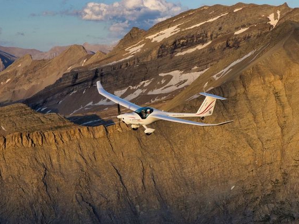 (05) Aérodrome de Gap-Tallard - image 5