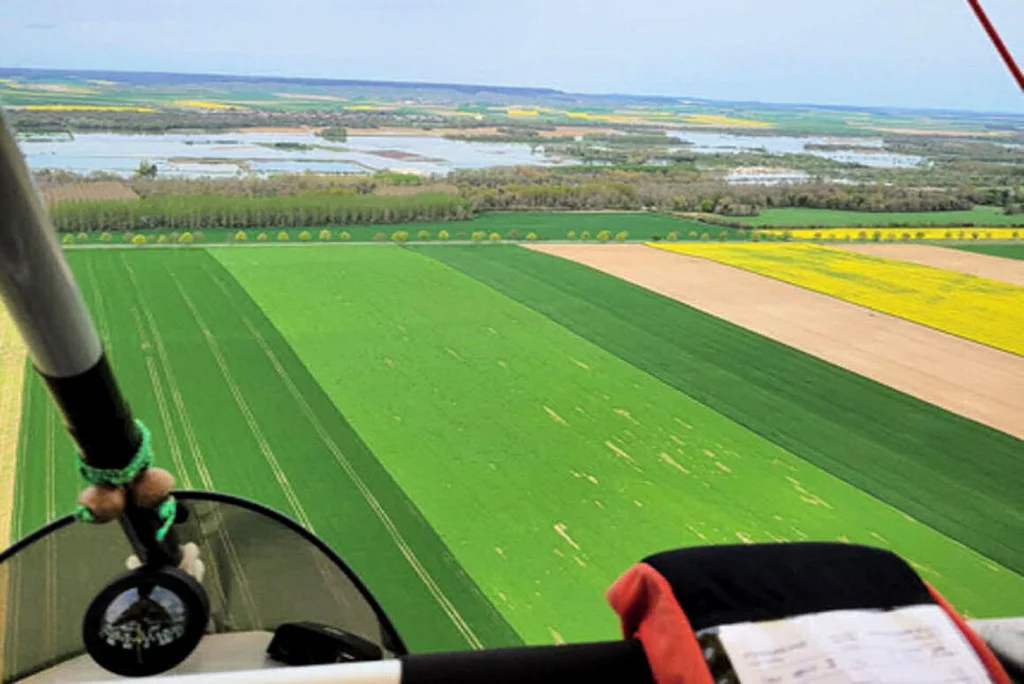 Aérodrome d’Épernay - Plivot 126-3