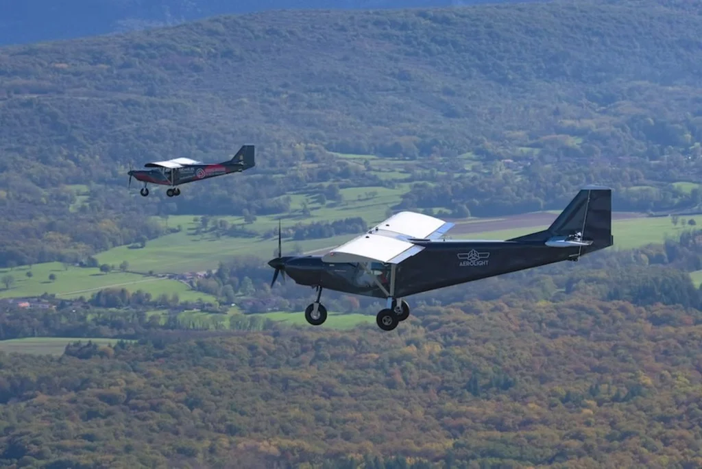 Aérodrome de Bourg - Ceyzériat vol patrouille