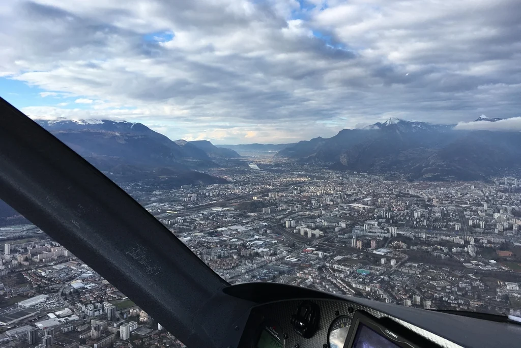 Aérodrome Grenoble Le Versoud 155-4