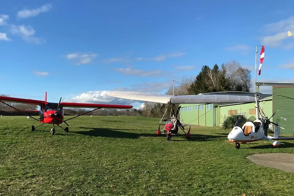 Base ULM de Navarrenx avion UK-pendulaire-autogire