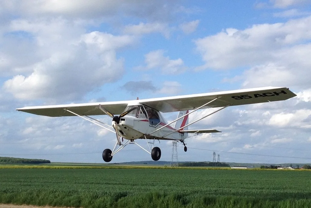 Base Ulm de Thoiry atterissage J300