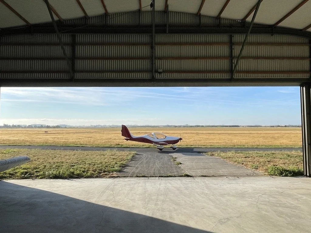  Aérodrome Lens-Bénifontaine evektor EV