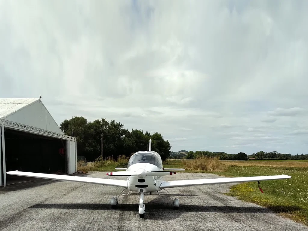  Aérodrome de Revel tecnam p2002