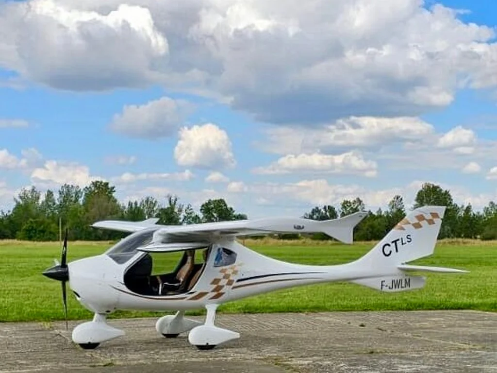Aérodrome de Montauban Morin-Védrines ctls 2