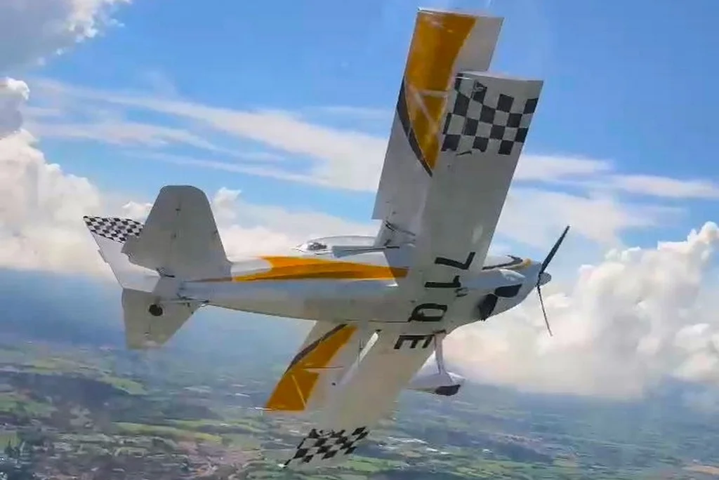 Aérodrome Cholet le Pontreau aerodrome cholet fk1comet