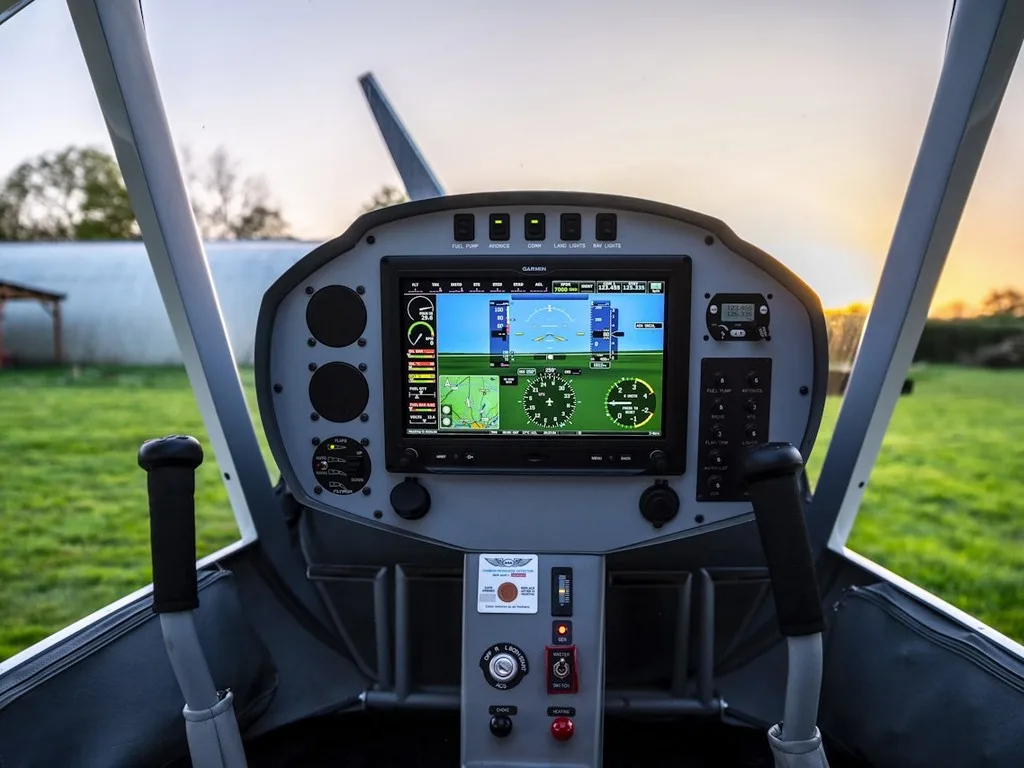  Aéroport de Saint Nazaire cockpit