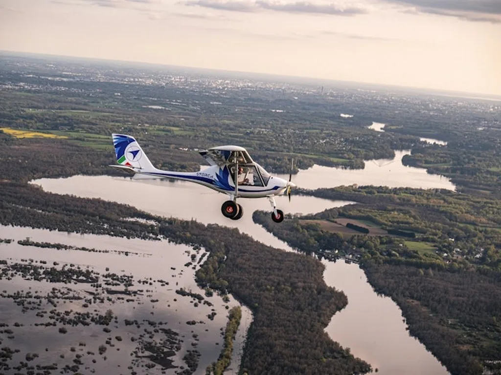 Aéroport de Saint Nazaire vue du ciel