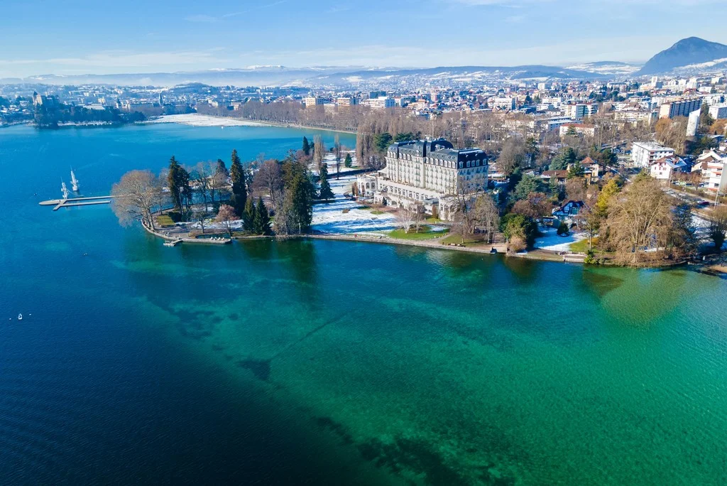 Aéroport d’Annecy lac annecy
