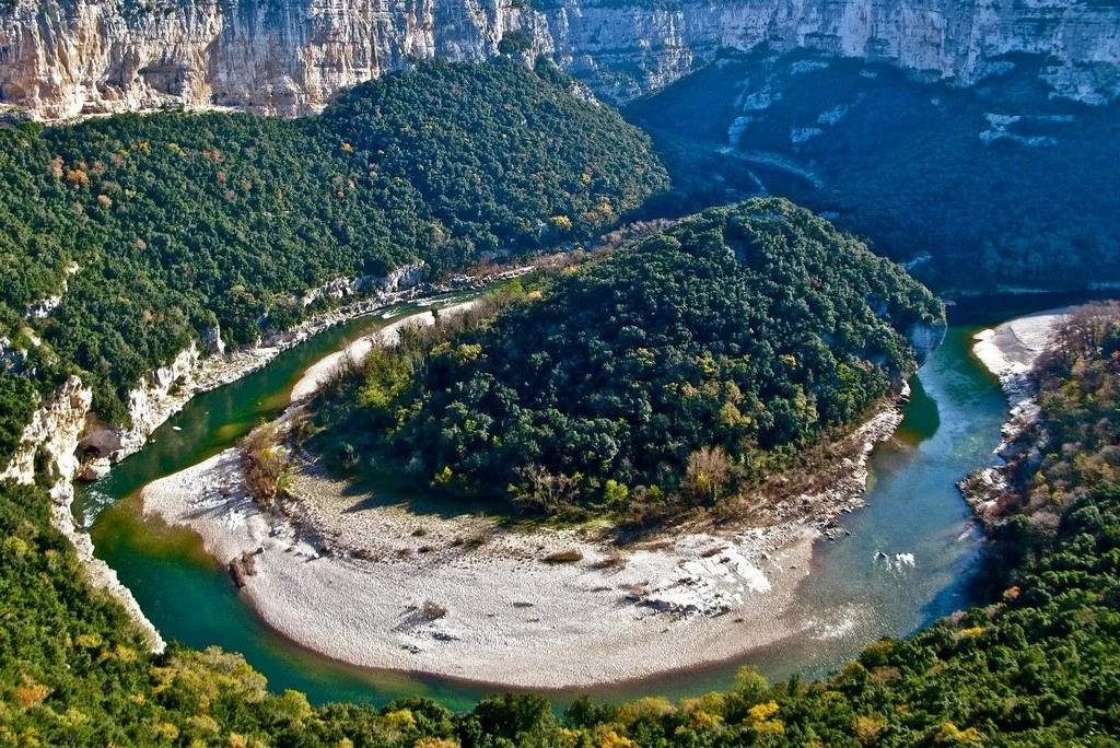 Aérodrome de Nîmes Courbessac ardeche