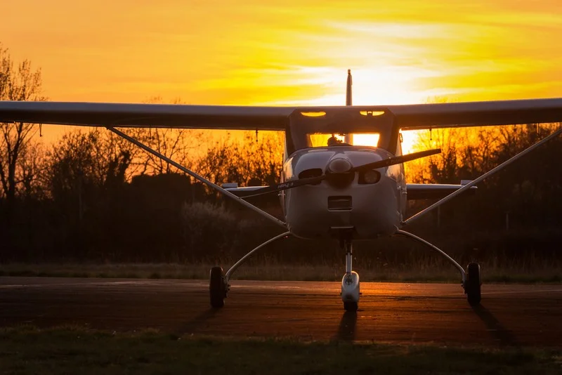 Aérodrome de Libourne - Artigues-de-Lussac couche de soleil