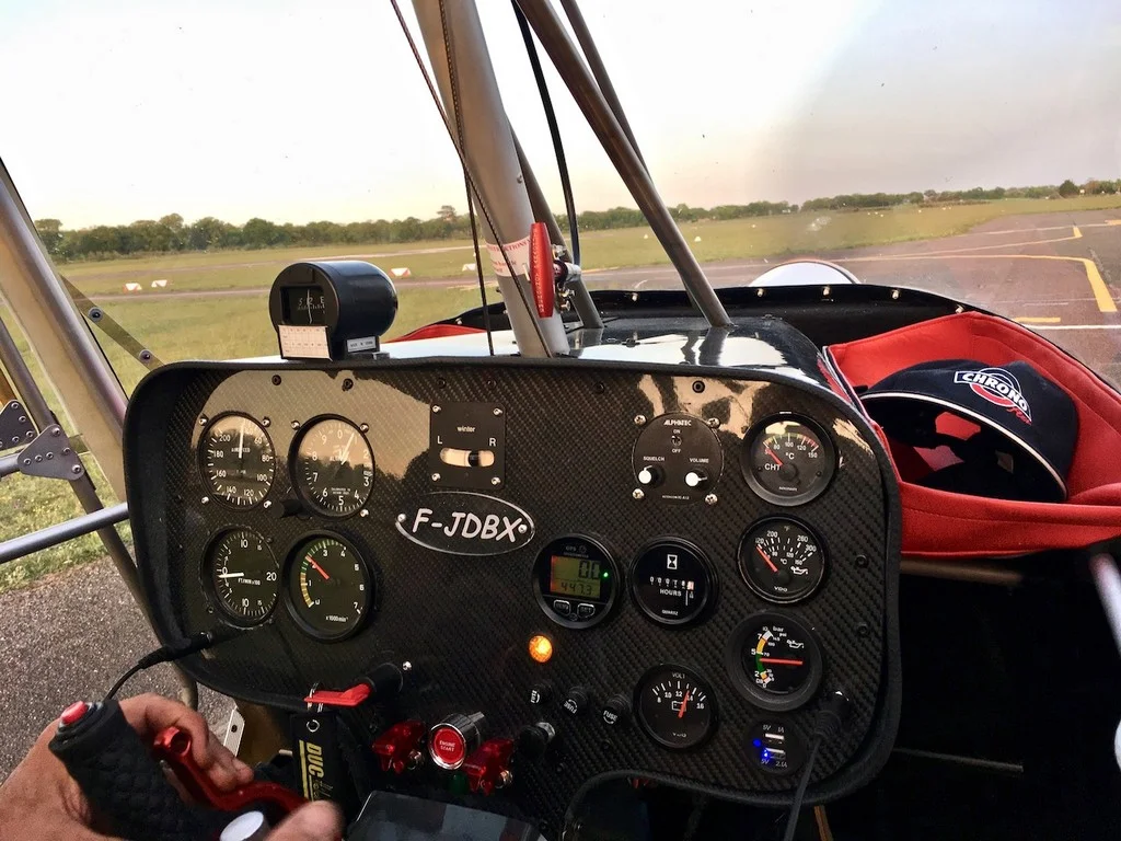Aérodrome de Figeac Livernon cockpit