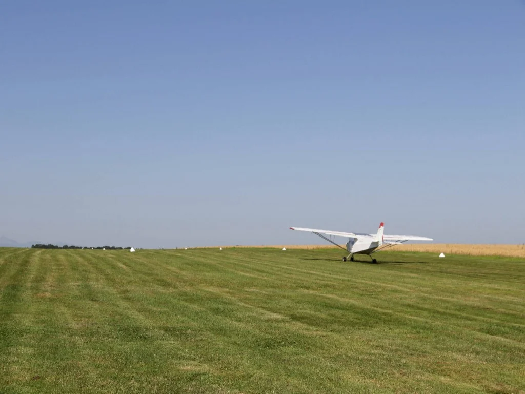 Aérodrome de Luquet decollage