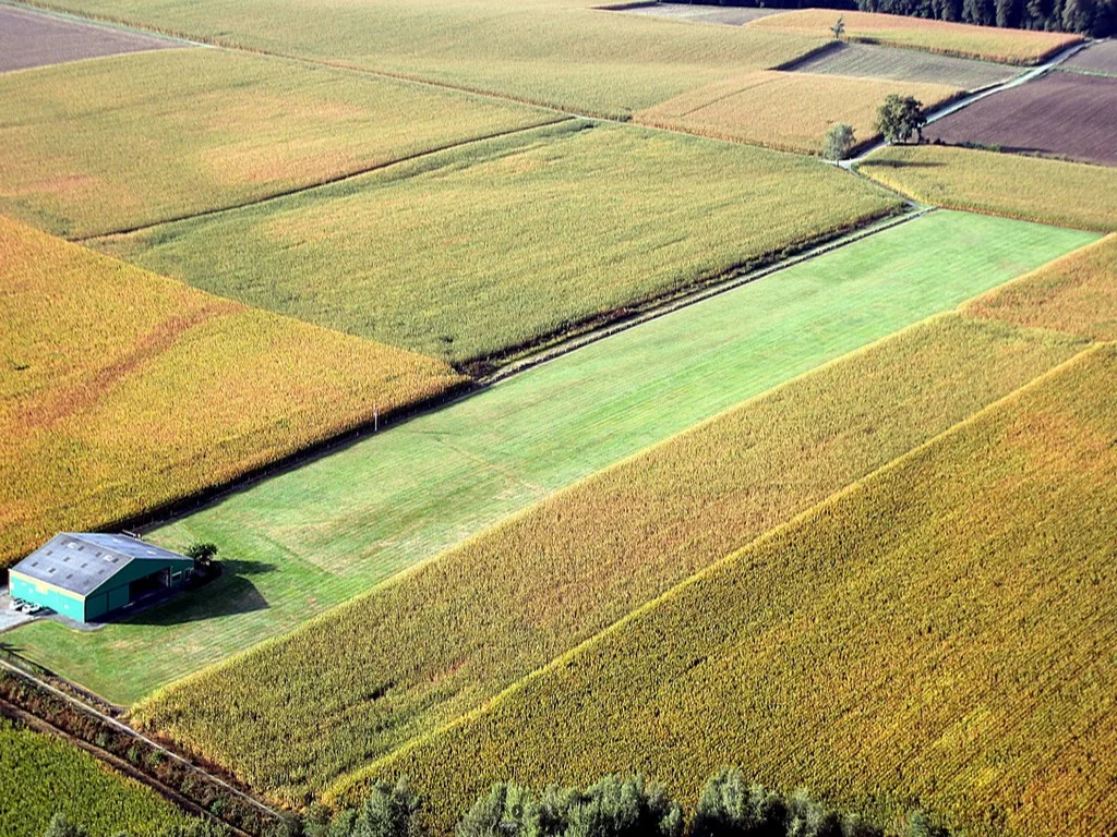  Aérodrome de Luquet piste